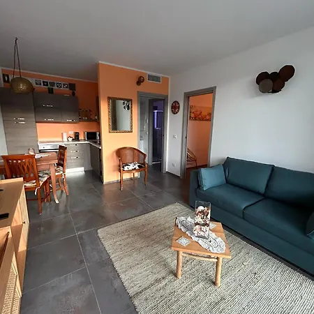 Apartament Alloggi Ch40 *